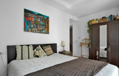 Resale - Apartment - Penthouse - Estepona - Estepona Centro