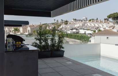 Resale - Apartment - Penthouse - Estepona - Estepona Centro