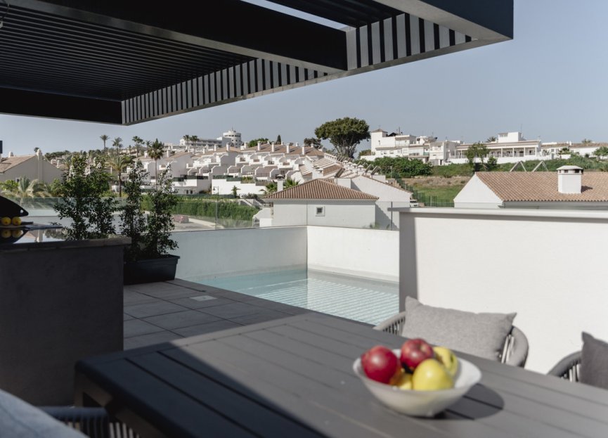 Resale - Apartment - Penthouse - Estepona - Estepona Centro