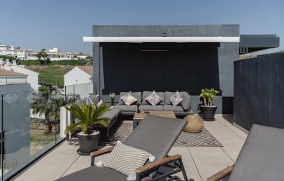 Resale - Apartment - Penthouse - Estepona - Estepona Centro