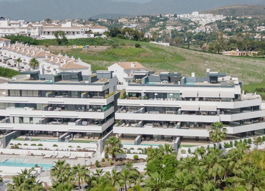 Resale - Apartment - Penthouse - Estepona - Estepona Centro