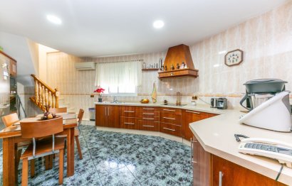 Resale - House - Townhouse - Benalmádena - Benalmadena Pueblo