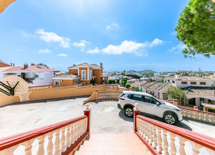 Reventa - House - Detached Villa - Benalmádena - Benalmadena Centro