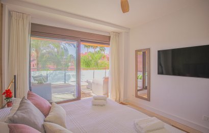 Resale - Apartment - Middle Floor Apartment - Estepona - Estepona Centro