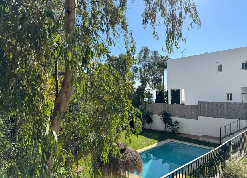 Resale - House - Detached Villa - Benalmádena - Benalmadena Centro