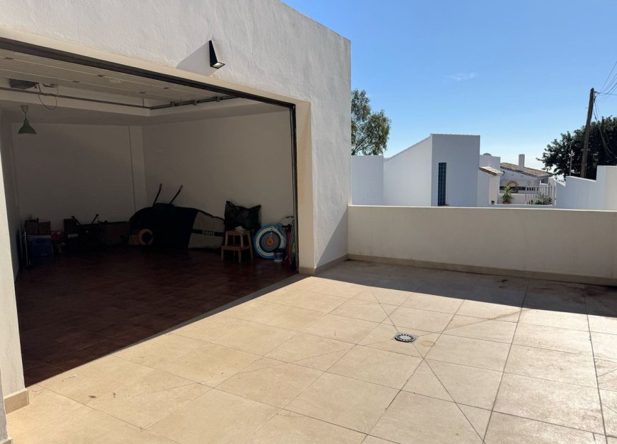 Resale - House - Detached Villa - Benalmádena - Benalmadena Centro