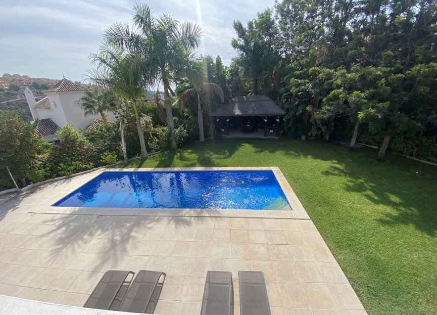 Resale - House - Detached Villa - Marbella - Elviria