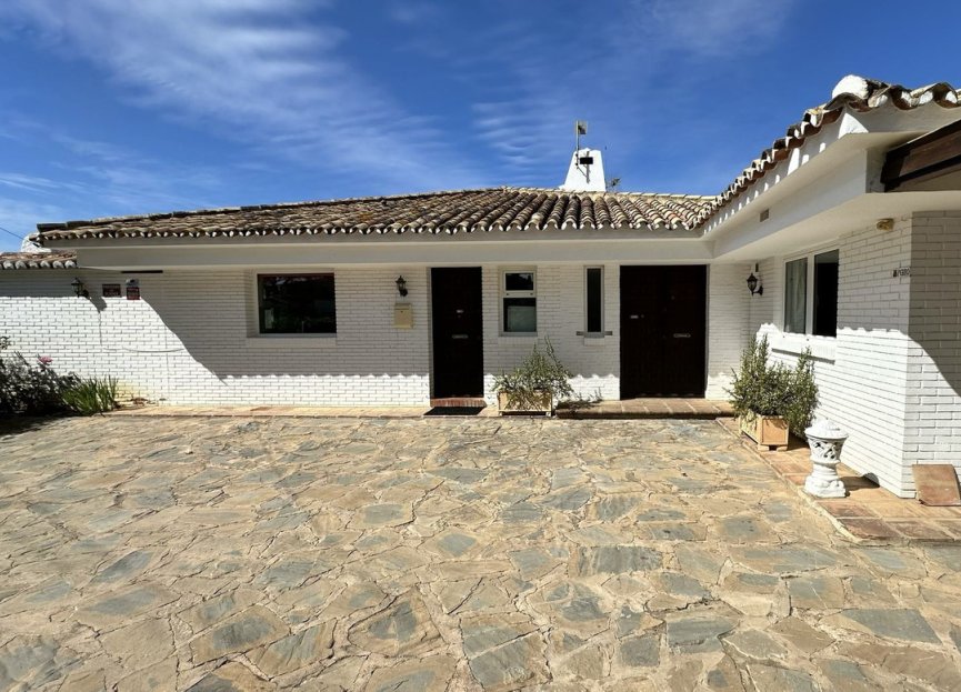 Reventa - House - Detached Villa - Fuengirola - Torreblanca