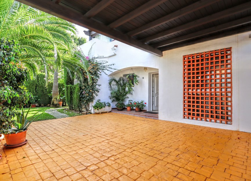 Reventa - House - Semi-Detached House - Marbella - The Golden Mile