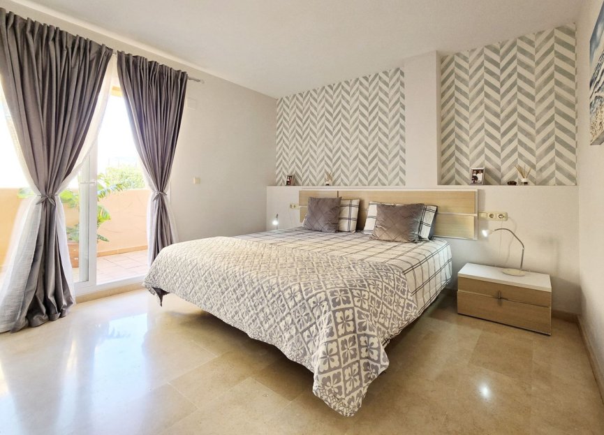 Resale - Apartment - Penthouse - Marbella - Elviria