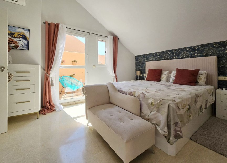 Resale - Apartment - Penthouse - Marbella - Elviria