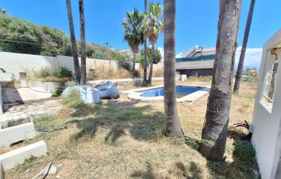 Resale - House - Detached Villa - Estepona - Estepona Centro