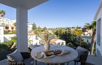 Resale - House - Detached Villa - Marbella - Nueva Andalucia