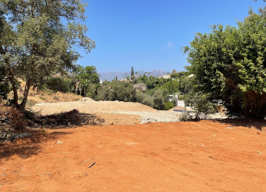 Reventa - Plot - Residential Plot - Marbella - El Rosario