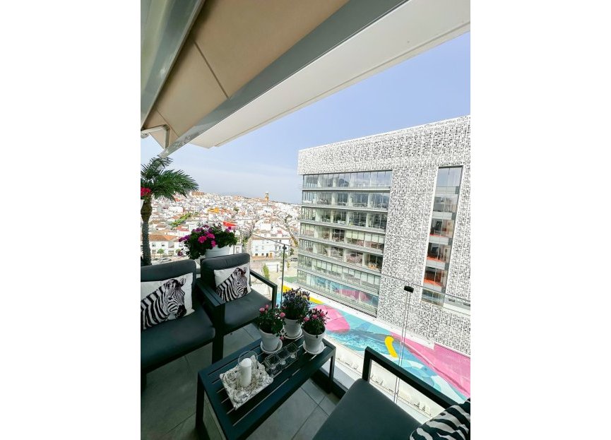 Resale - Apartment - Penthouse - Estepona - Estepona Centro