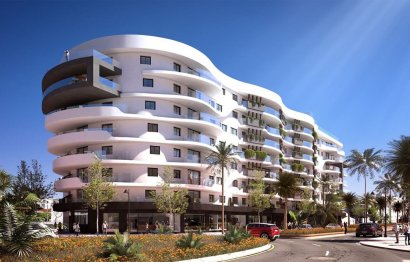 Resale - Apartment - Penthouse - Estepona - Estepona Centro