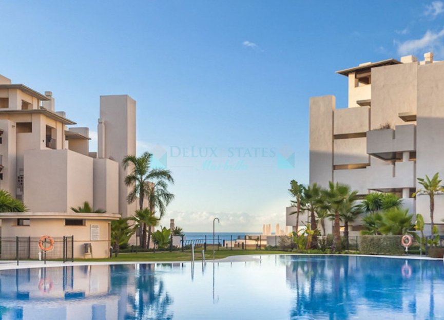 Resale - Apartment - Middle Floor Apartment - Estepona - Estepona Centro