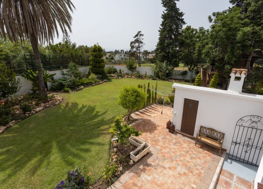 Resale - House - Detached Villa - Marbella - Guadalmina Baja