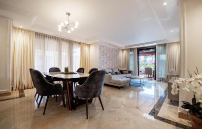 Resale - Apartment - Penthouse - Estepona - Estepona Centro