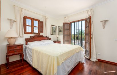 Resale - House - Townhouse - Marbella - Nueva Andalucia