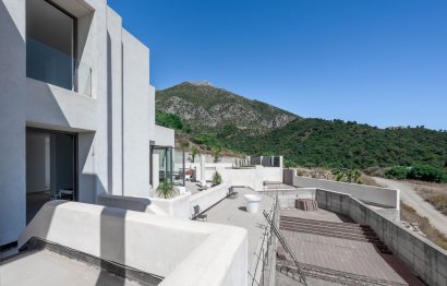 Resale - House - Detached Villa - Benahavís - Benahavís Centro