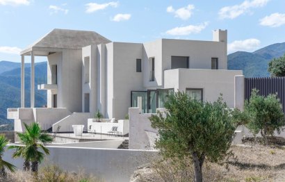 Resale - House - Detached Villa - Benahavís - Benahavís Centro