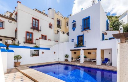 Resale - House - Townhouse - Benahavís - Benahavís Centro