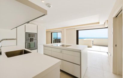 Resale - Apartment - Penthouse - Estepona - Estepona Centro