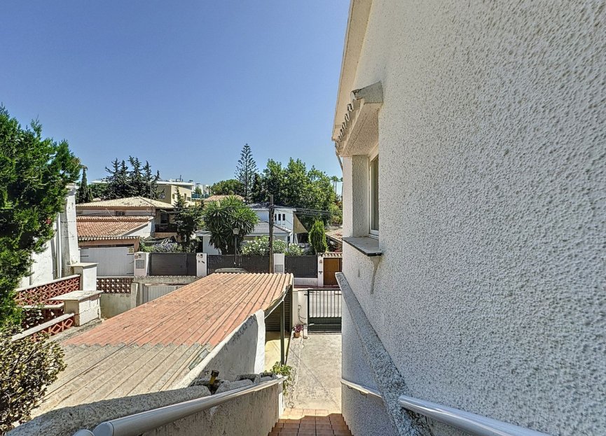 Resale - House - Detached Villa - Marbella - Nueva Andalucia