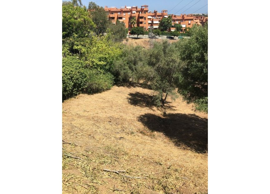 Resale - Plot - Residential Plot - Marbella - Hacienda Las Chapas