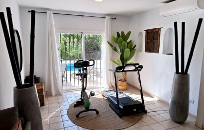 Reventa - House - Detached Villa - Estepona - Estepona Centro