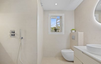 Resale - Apartment - Penthouse - Marbella - Nueva Andalucia