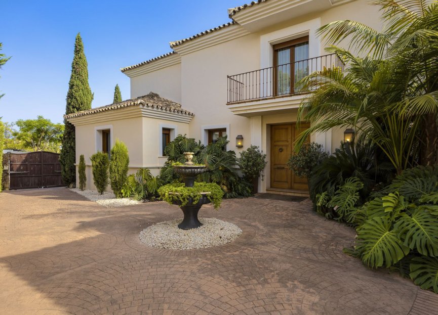 Resale - House - Detached Villa - Benahavís - Los Arqueros