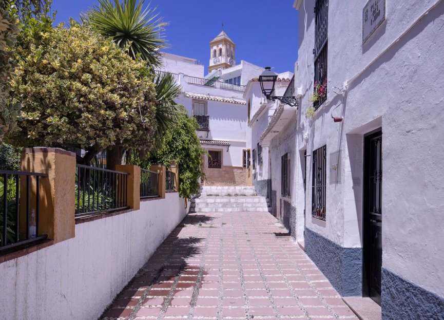 Resale - House - Townhouse - Marbella