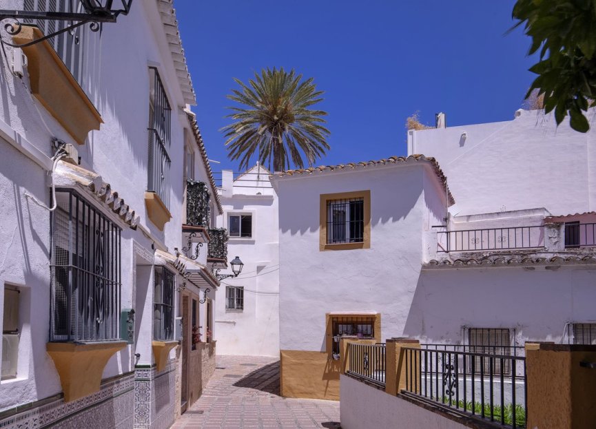 Resale - House - Townhouse - Marbella