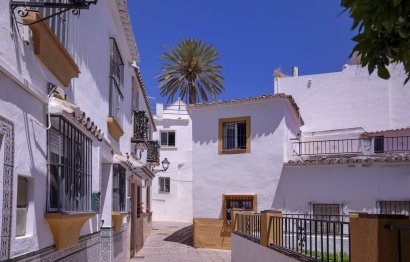 Resale - House - Townhouse - Marbella