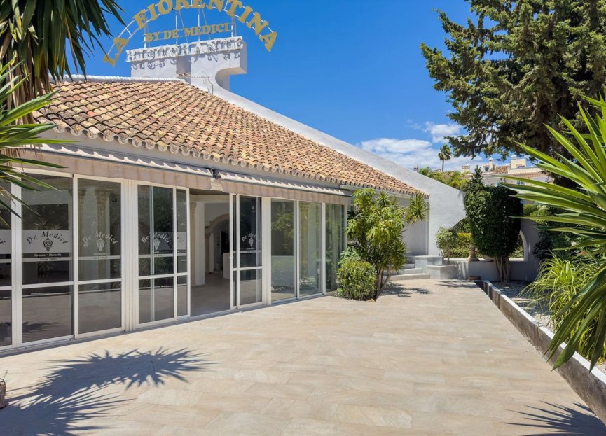 Reventa - Plot - Commercial Plot - Estepona - Estepona Centro