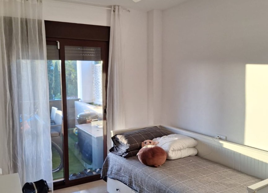 Resale - Apartment - Top Floor Apartment - Marbella