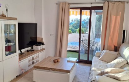 Resale - Apartment - Top Floor Apartment - Marbella