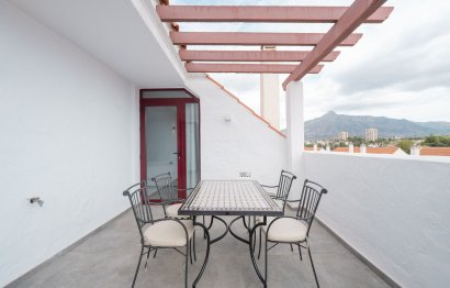 Resale - Apartment - Penthouse - Marbella - Nueva Andalucia