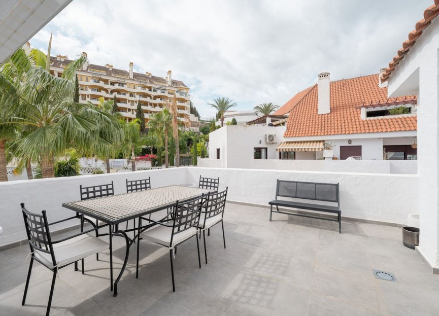 Resale - Apartment - Penthouse - Marbella - Nueva Andalucia