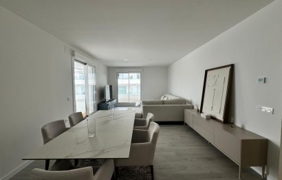 Resale - Apartment - Penthouse - Marbella - Nueva Andalucia