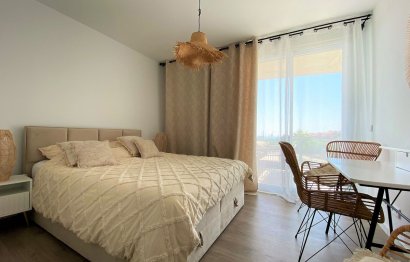 Resale - Apartment - Middle Floor Apartment - Estepona - Estepona Centro