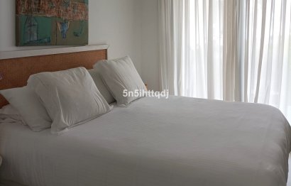 Resale - Apartment - Middle Floor Apartment - Estepona - Bel Air