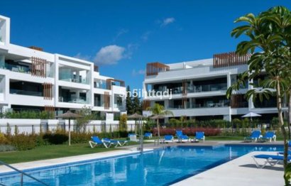 Resale - Apartment - Middle Floor Apartment - Estepona - Bel Air