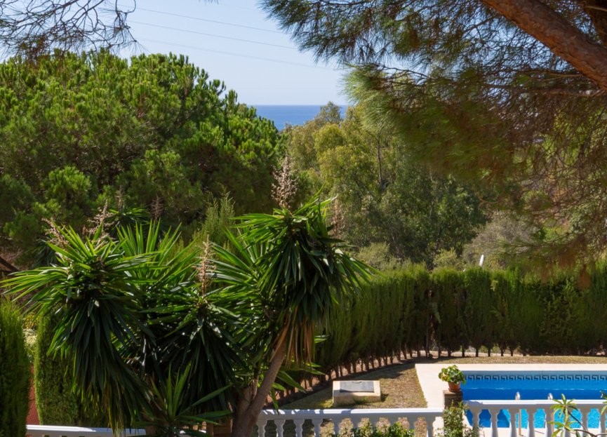 Reventa - House - Detached Villa - Marbella - Elviria