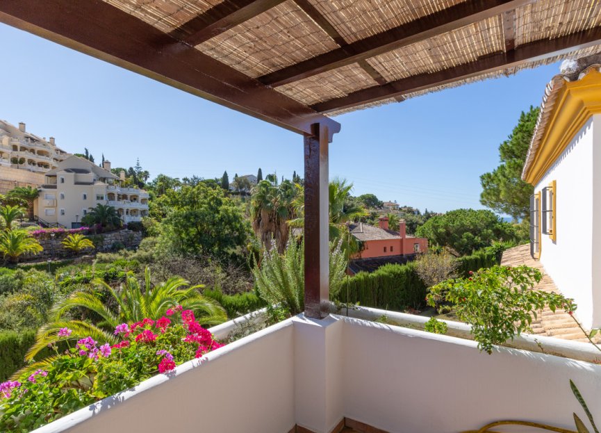 Reventa - House - Detached Villa - Marbella - Elviria