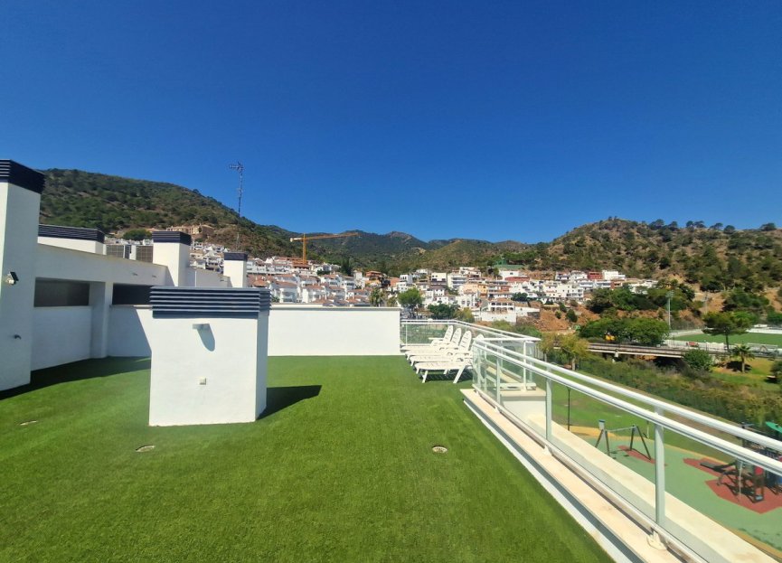 Resale - Apartment - Penthouse - Benahavís - Benahavís Centro