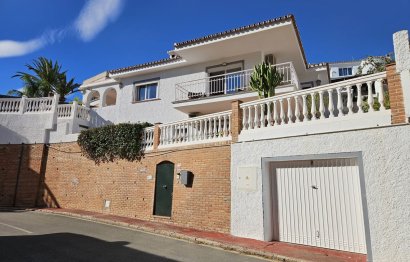 Resale - House - Detached Villa - Benalmádena - Benalmadena Centro