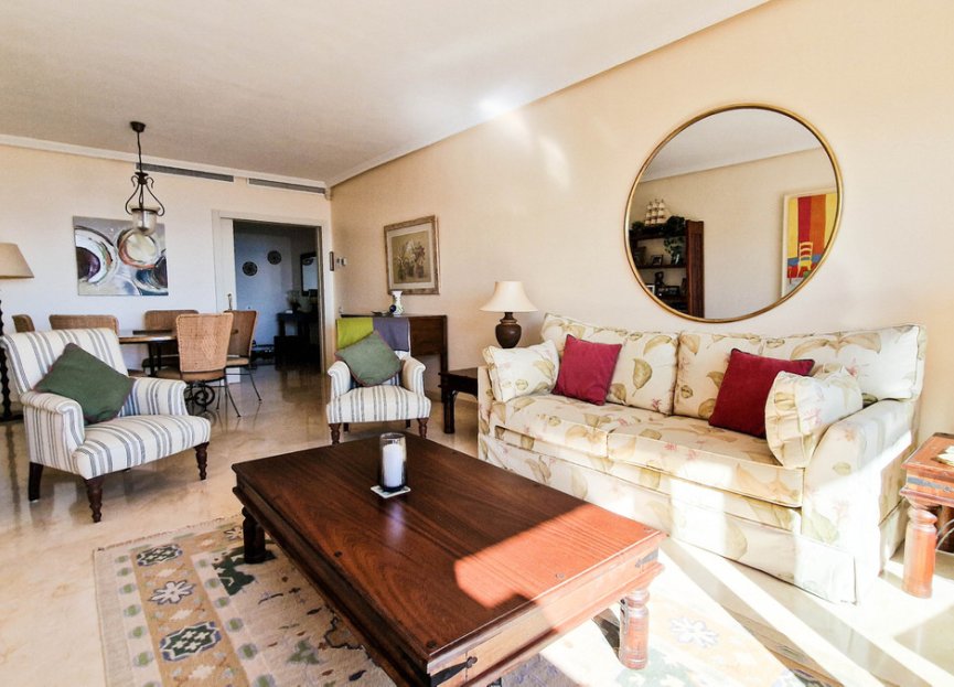 Resale - Apartment - Middle Floor Apartment - Manilva - La Duquesa